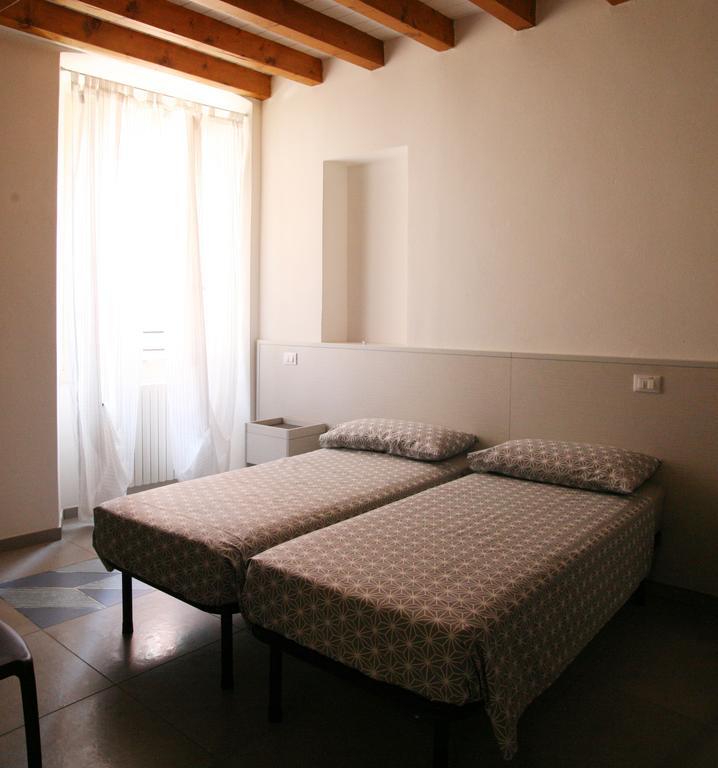 Ostello Locanda Degli Acrobati Bréscia Quarto foto